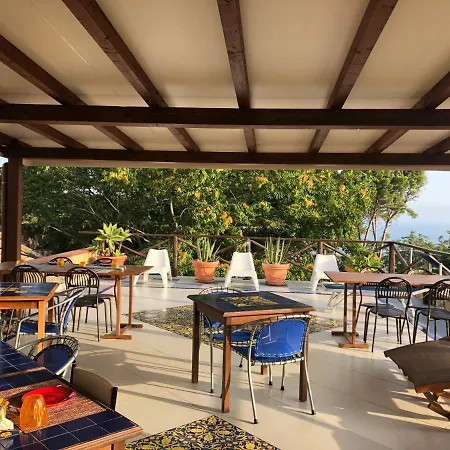 ベッド・アンド・ブレックファスト Alfrantoio 4*