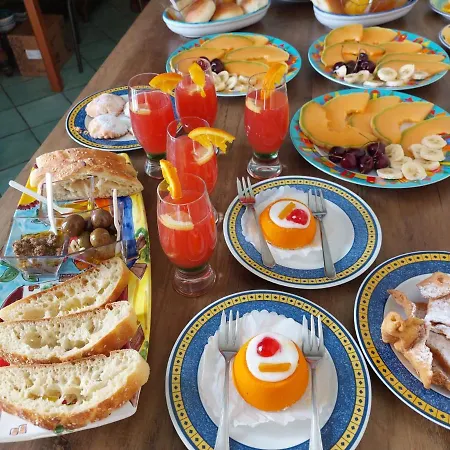Couette-café Alfrantoio 4*